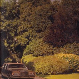 Lincoln Town Car Dealer Brochure 1986